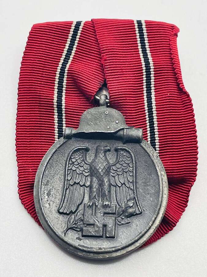 WW2 German Winter 1941-42 Russian Front Medal