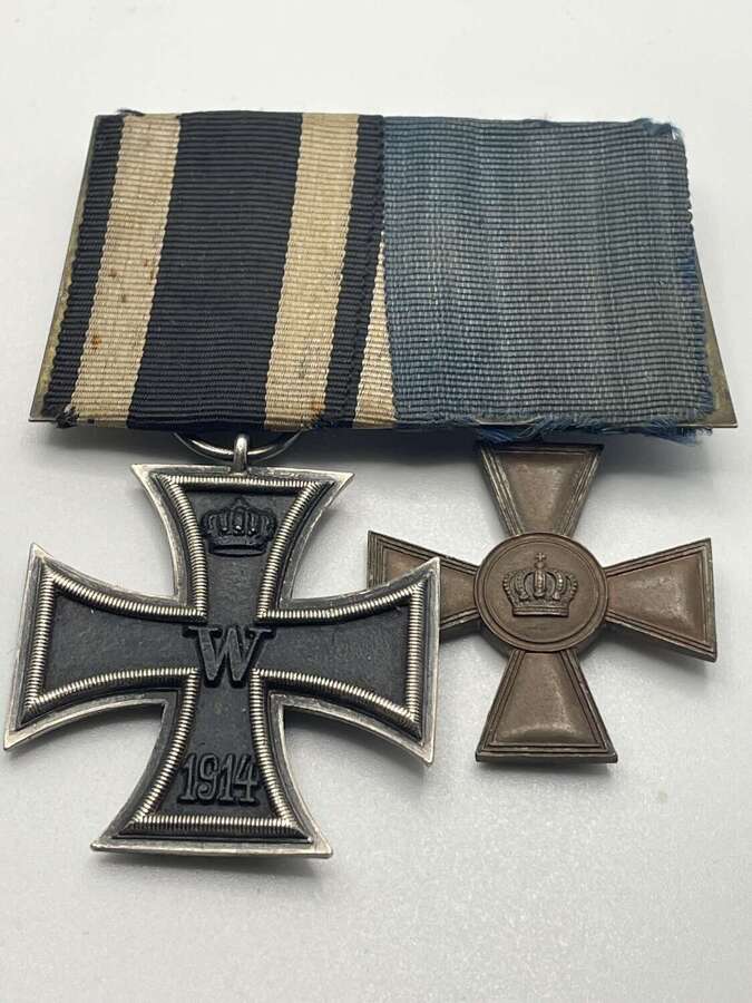 WW1 Imperial Germany Iron Cross Medal Pair